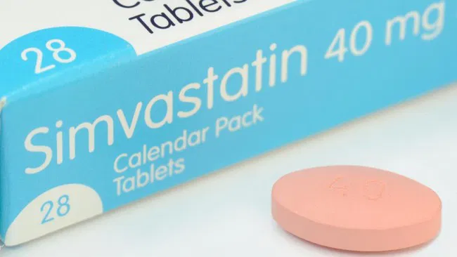 Simvastatin Obat untuk Penyakit Apa